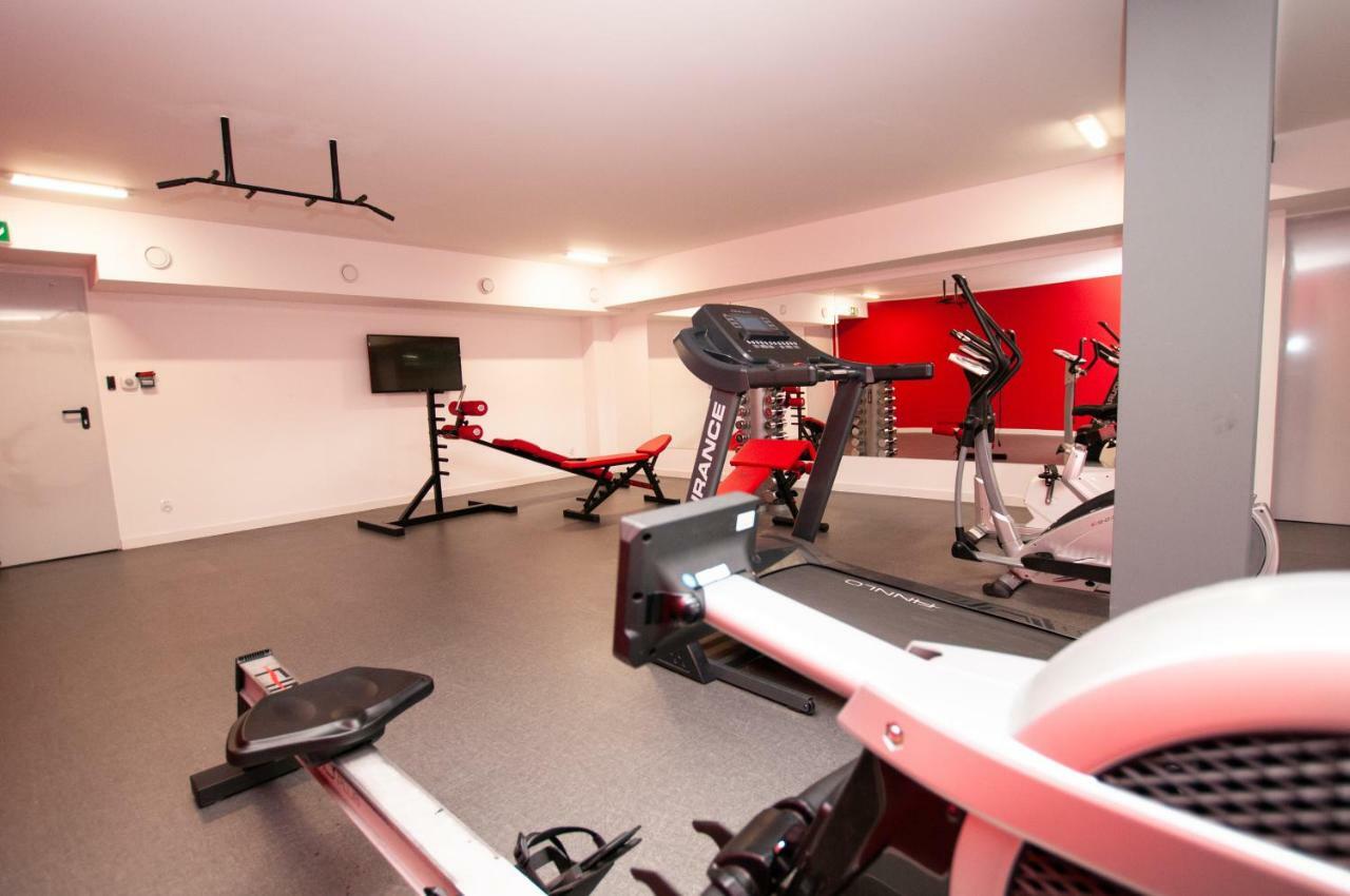 28 Apartament *